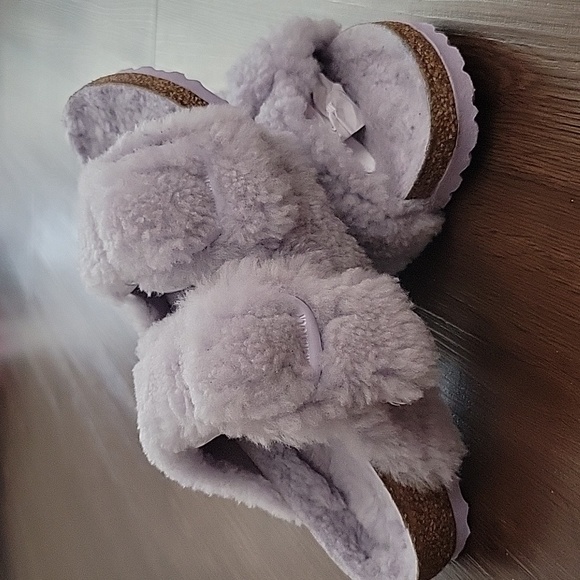 Birkenstock| Arizona Big Buckle Purple Shearling Fuzzy/Fur Sandals Size38 - Picture 2 of 10